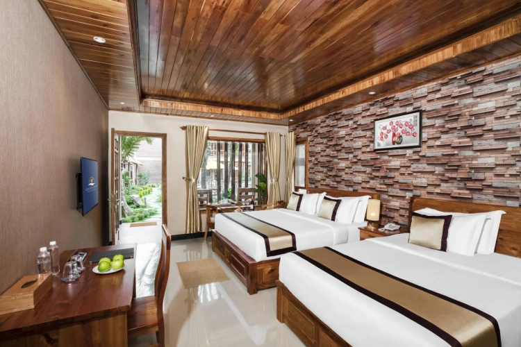Superior Triple room