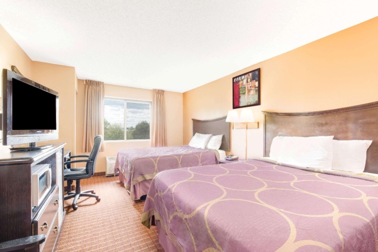 Standard Quadruple room