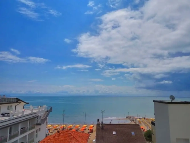 2 Bedrooms Apartment with balcony and with ocean view