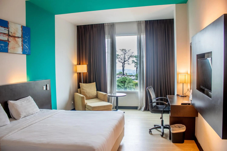 King's Hotel Nagoya Batam