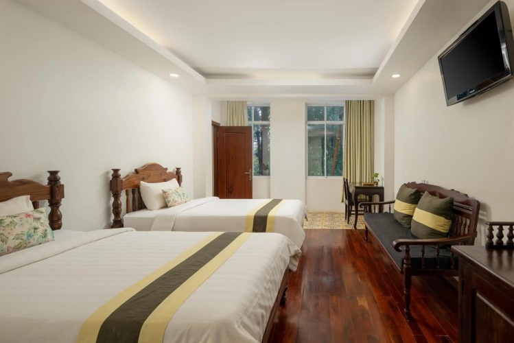 La Residence WatBo Hotel