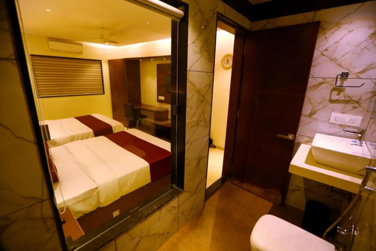 Hotel Dwarka Residency