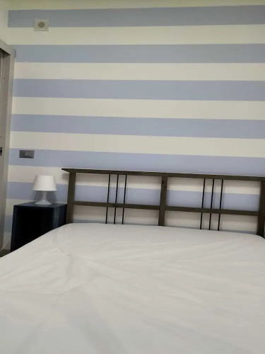 Nice Apartment With Balcony For 6 People - by Beahost Rentals
