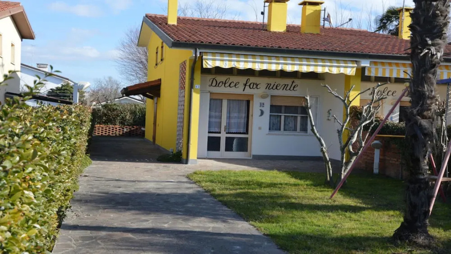 Relaxing Villa Near the sea in Caorle