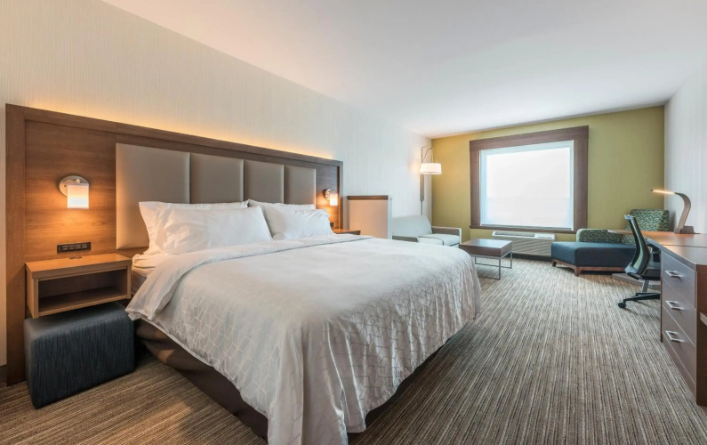 Holiday Inn Express & Suites Moncton by IHG