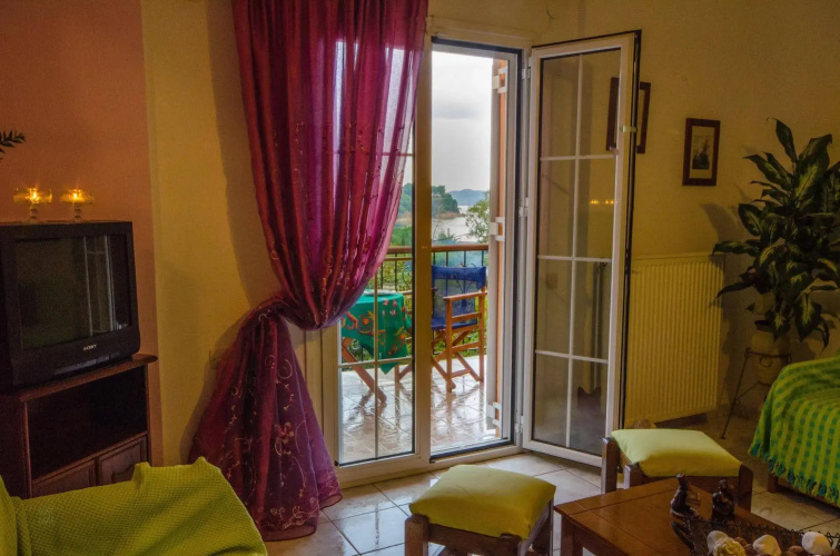 Tzaneria Apartments