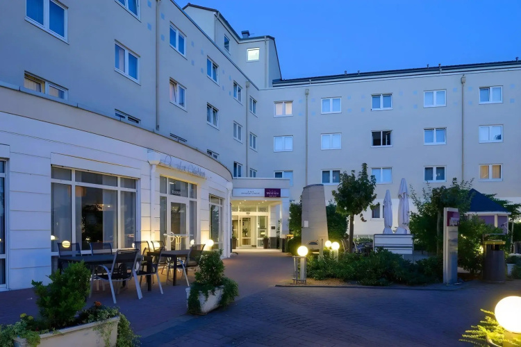 Wings Boardinghouse