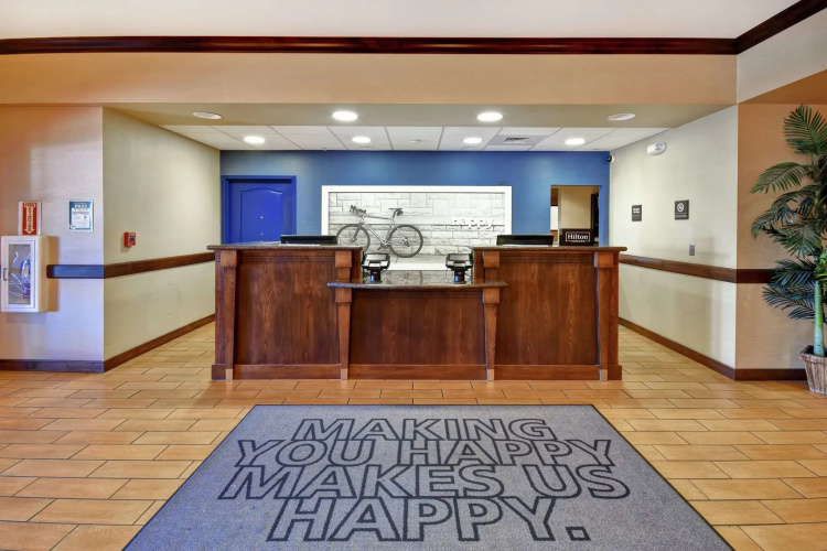 Hampton Inn & Suites Folsom