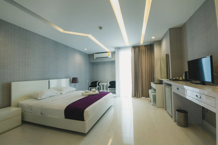 Phuglong Hotel