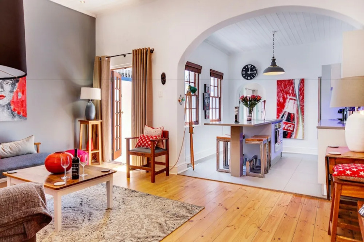 De Waterkant Cottage