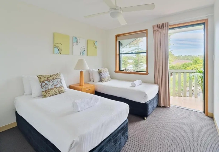 2 Bedrooms Villa