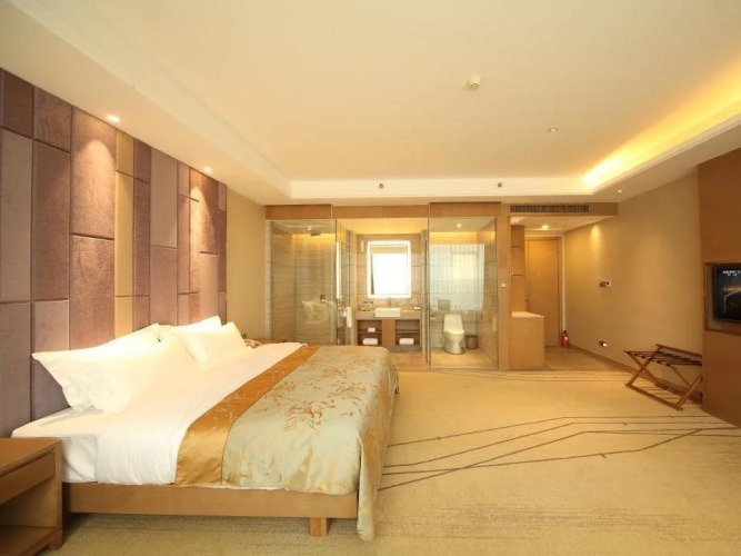Days Inn Panyu