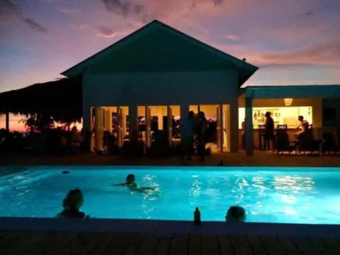 77 West Boutique Hotel
