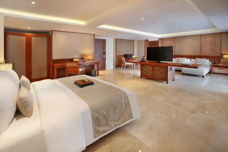 Deluxe Double Suite