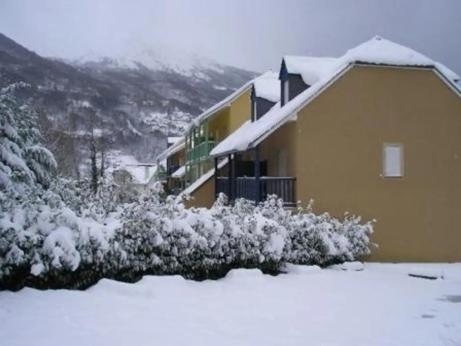 Appartement Esquièze-Sère, 2 pièces, 4 personnes - FR-1-402-23
