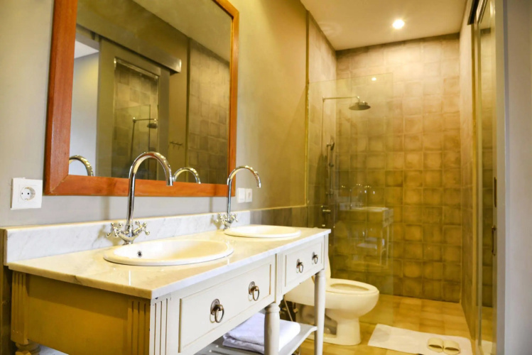 Jabu Beach Villa