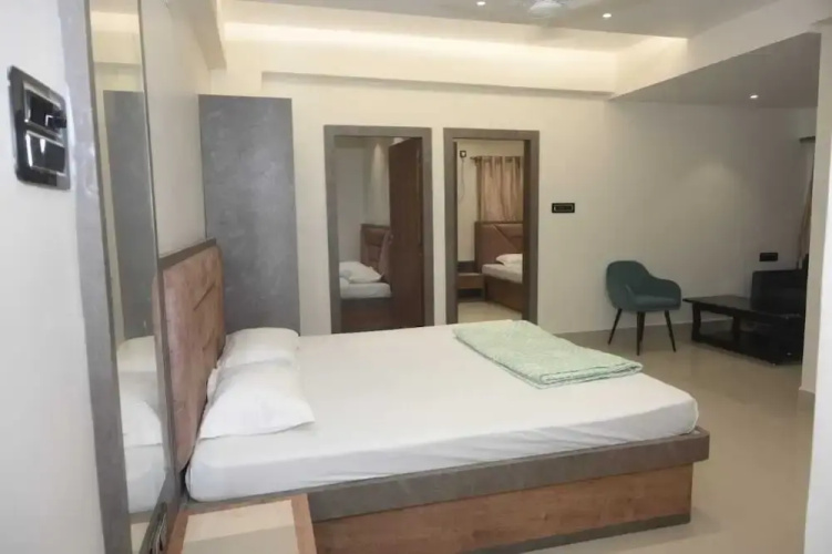 Manyavar Guest House