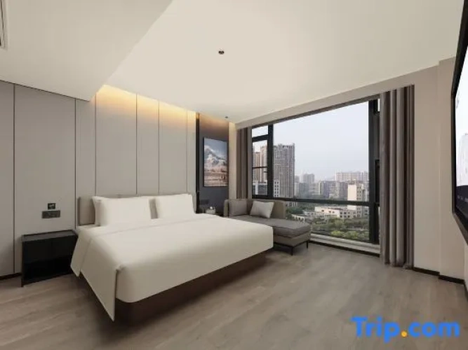 Premier Suite