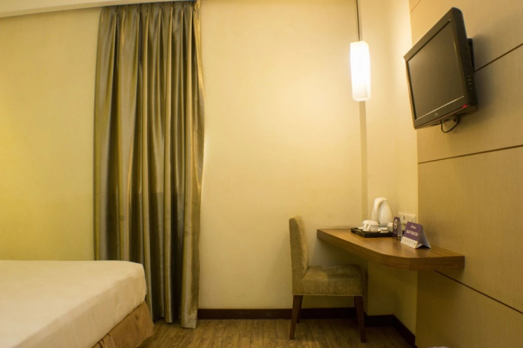 ZEN Rooms Grogol