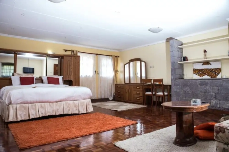 Executive Suite with balcony
