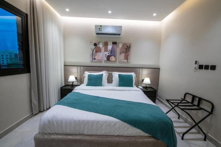 1 Bedroom Apartment