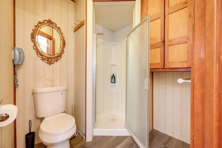 2 Bedrooms Cottage