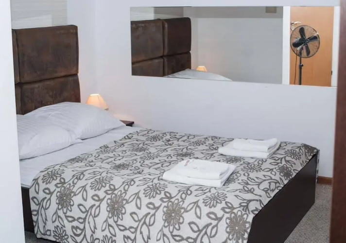 Hotel Marand