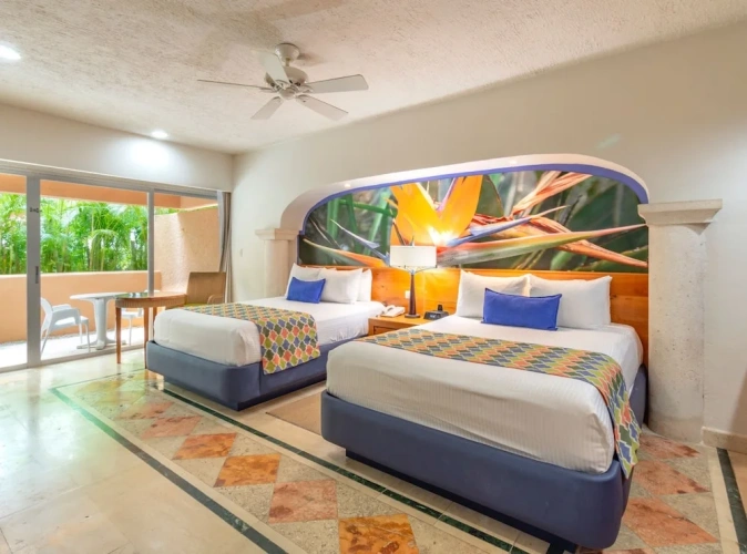 Deluxe Quadruple room with ocean view
