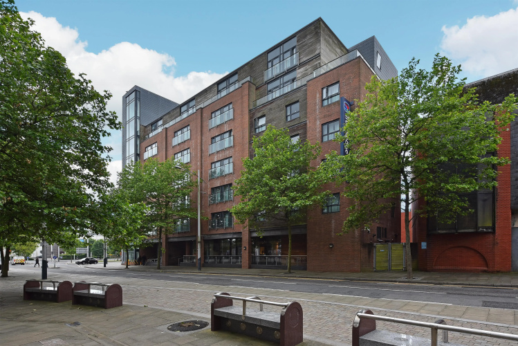 Travelodge Swansea Central