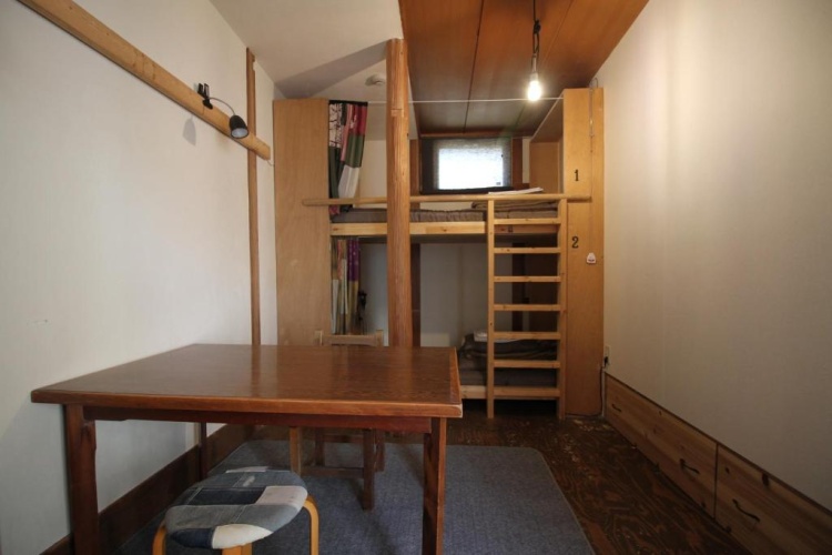 Bed in Dorm (female dorm)