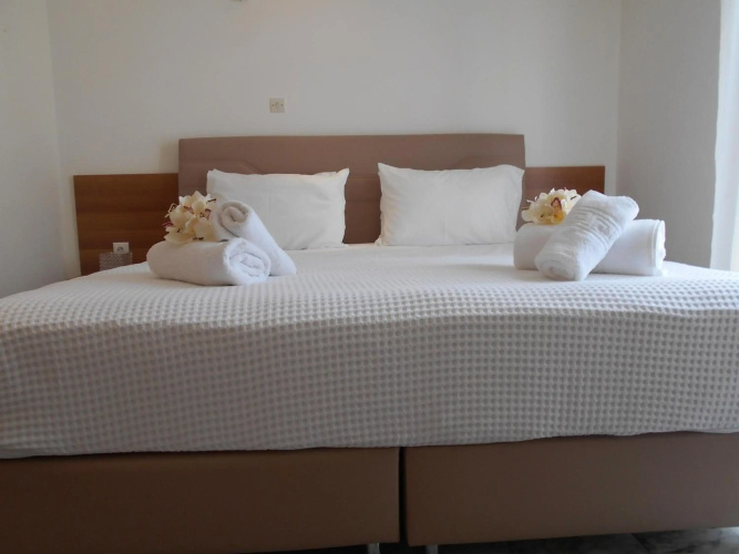 Kinira Beach Hotel