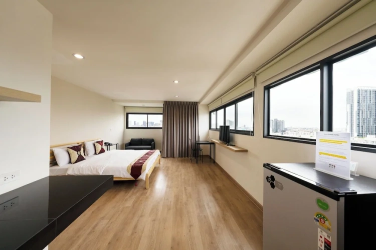 Suite with balcony