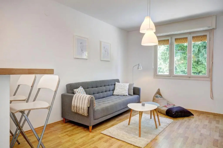Centar White Apartment