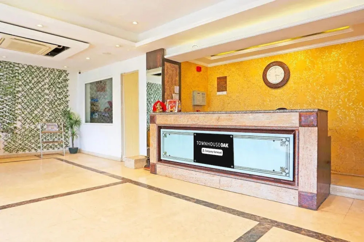 Stylish Room With Mesmerizing View Dharamshala