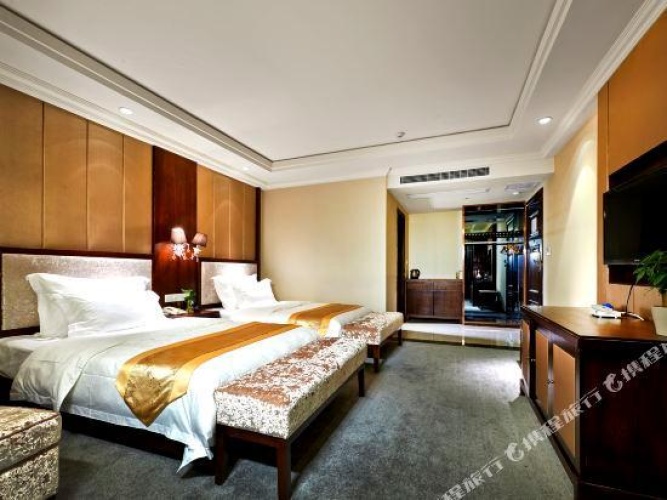Deluxe Double Suite