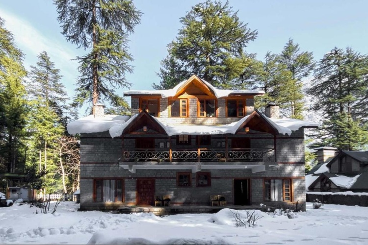 3 Bedrooms Villa