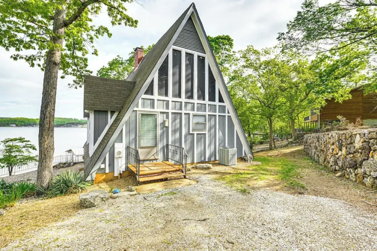 Beach & Dock on Lake of the Ozarks! A-frame Home