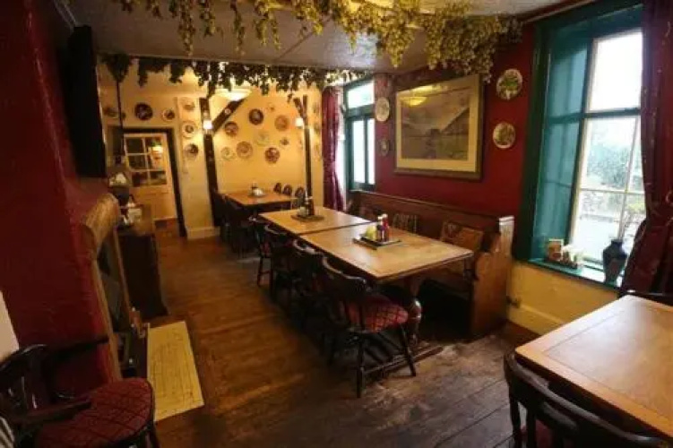 The Strands Inn & Brewery