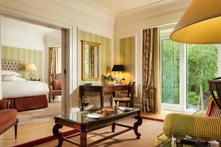1 Bedroom Double Suite
