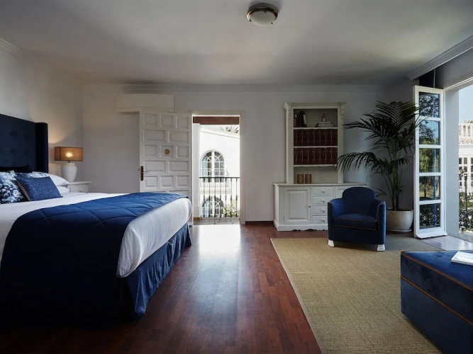 Suite with garden view