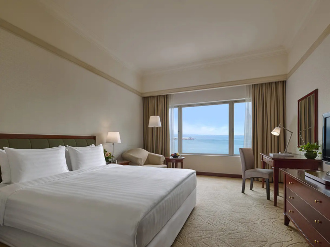 Premier room