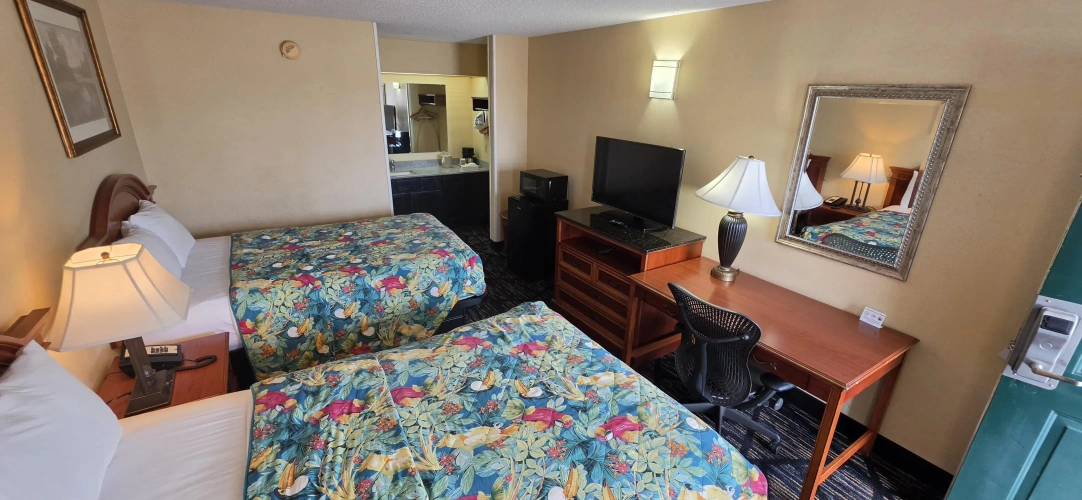 Standard Quadruple room