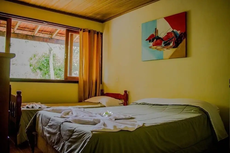 Standard Triple room