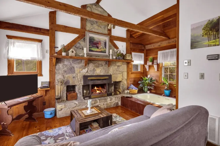 Osceola Mill Dining & Lodging
