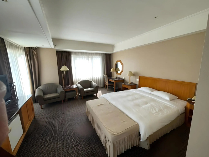 Chuto Plaza Hotel