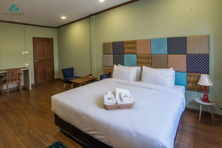 2 Bedrooms Standard Double Family room with balcony