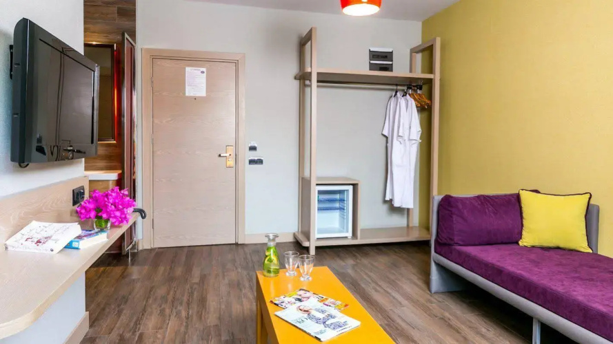 Costa Mare Suites