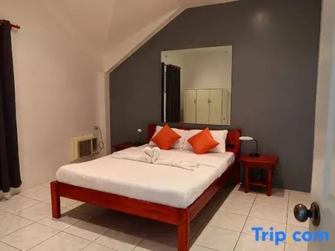 2 Bedrooms Bed in Dorm