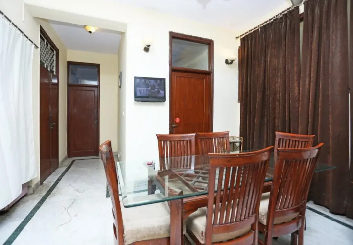 Oyo 708 Hotel Sanjeevni