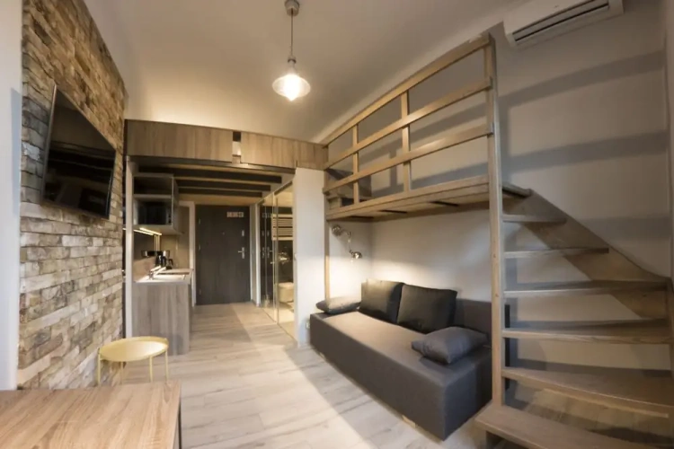 Standard Attic Suite